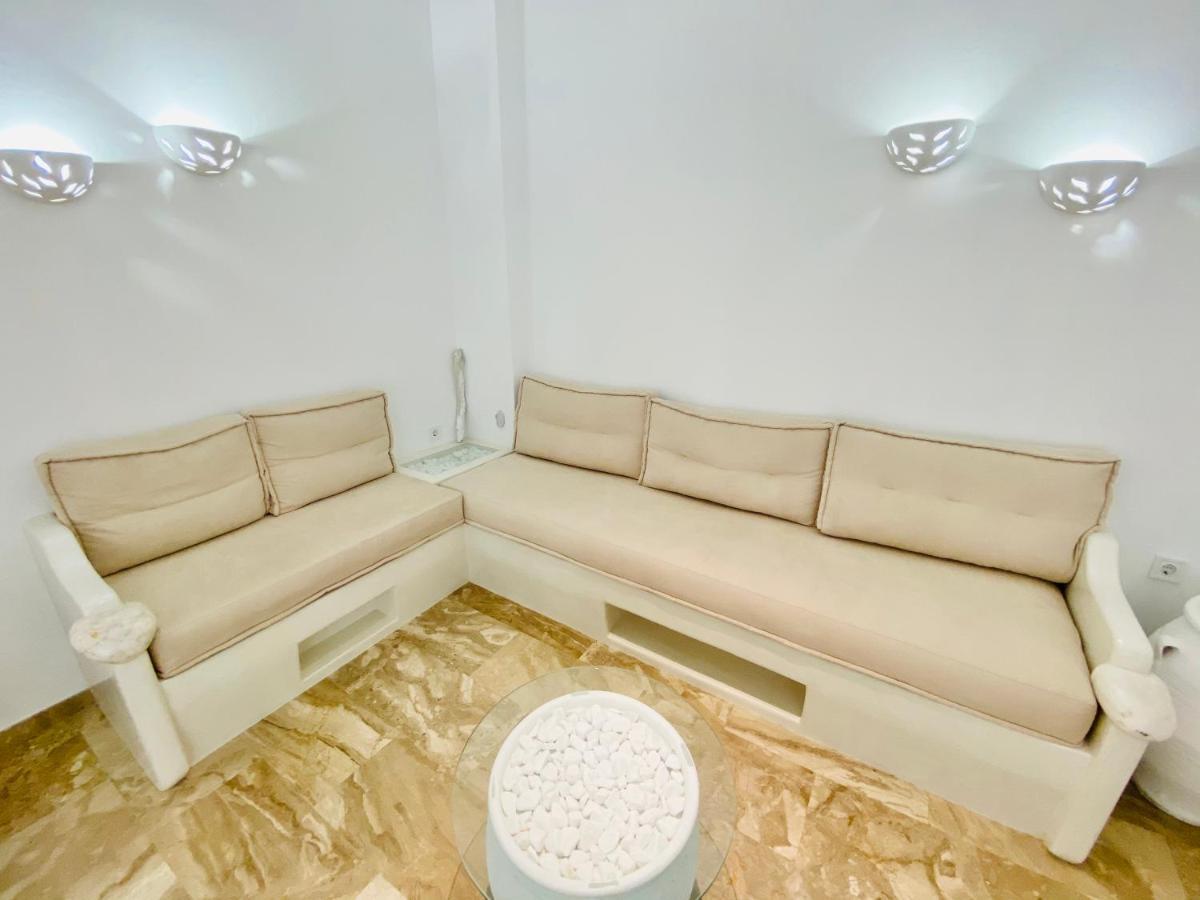 Deluxe Studios & Suites Ageri-Milos Adamantas  Exteriér fotografie