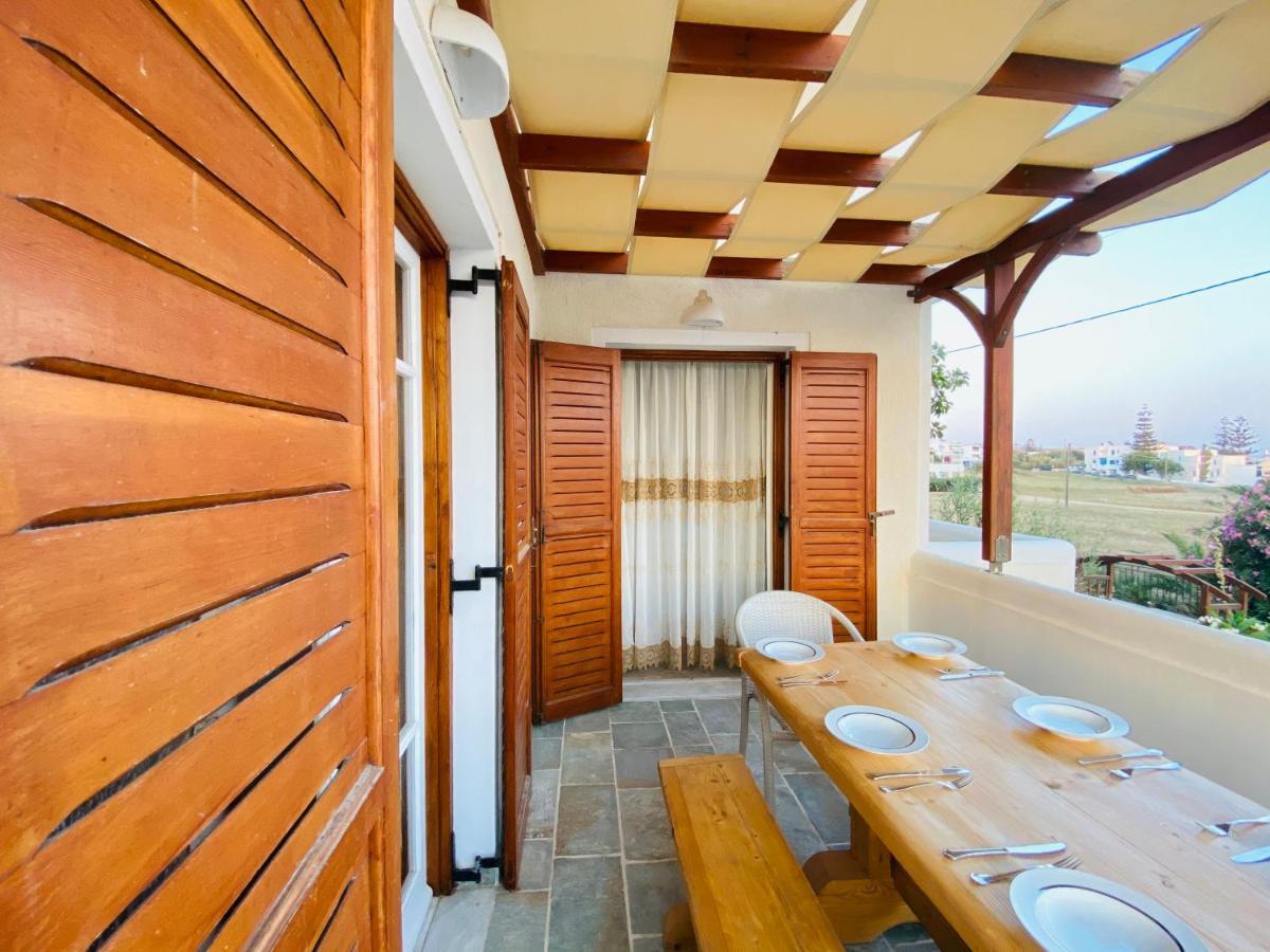 Deluxe Studios & Suites Ageri-Milos Adamantas  Exteriér fotografie