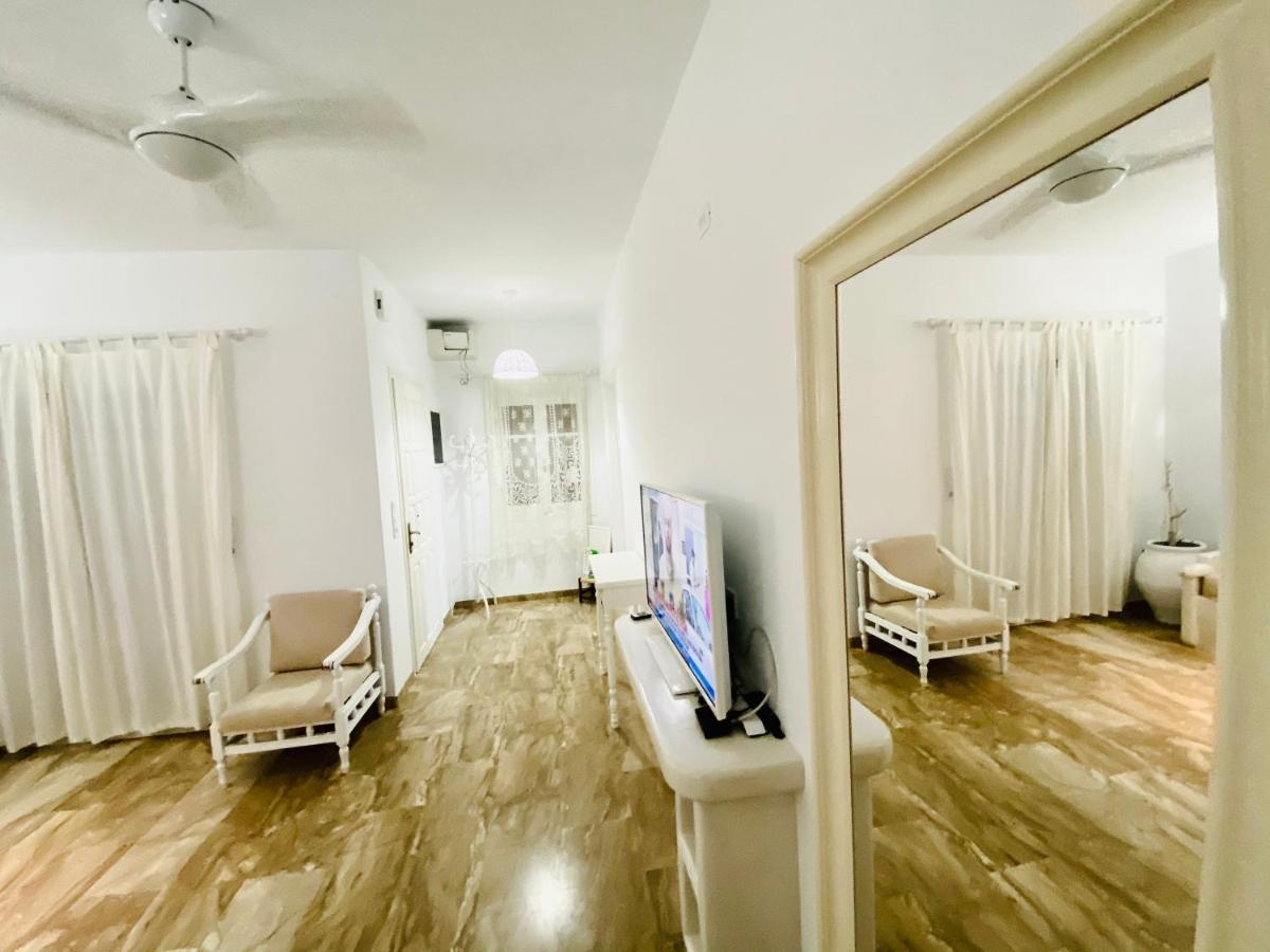 Deluxe Studios & Suites Ageri-Milos Adamantas  Exteriér fotografie