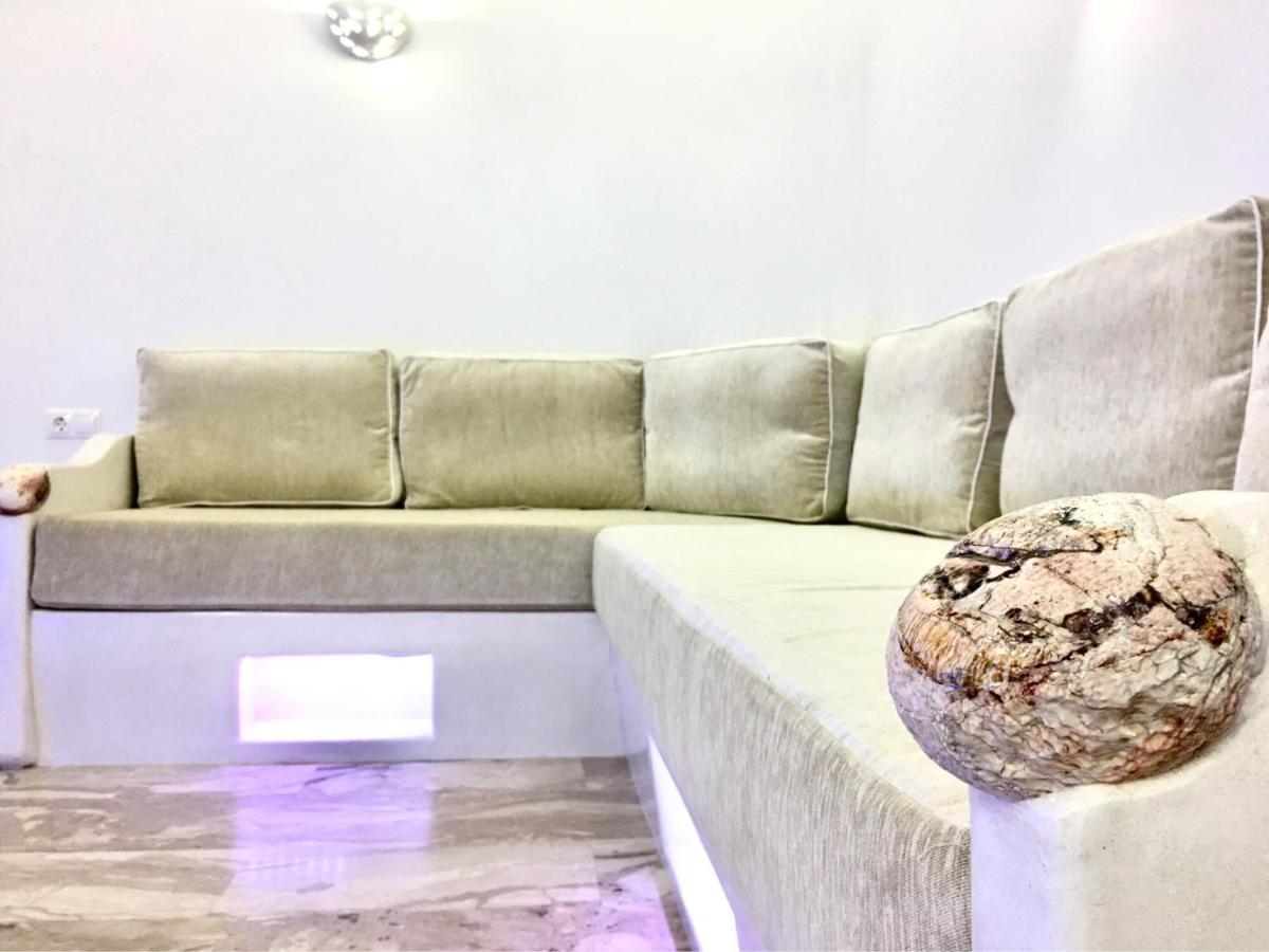 Deluxe Studios & Suites Ageri-Milos Adamantas  Exteriér fotografie